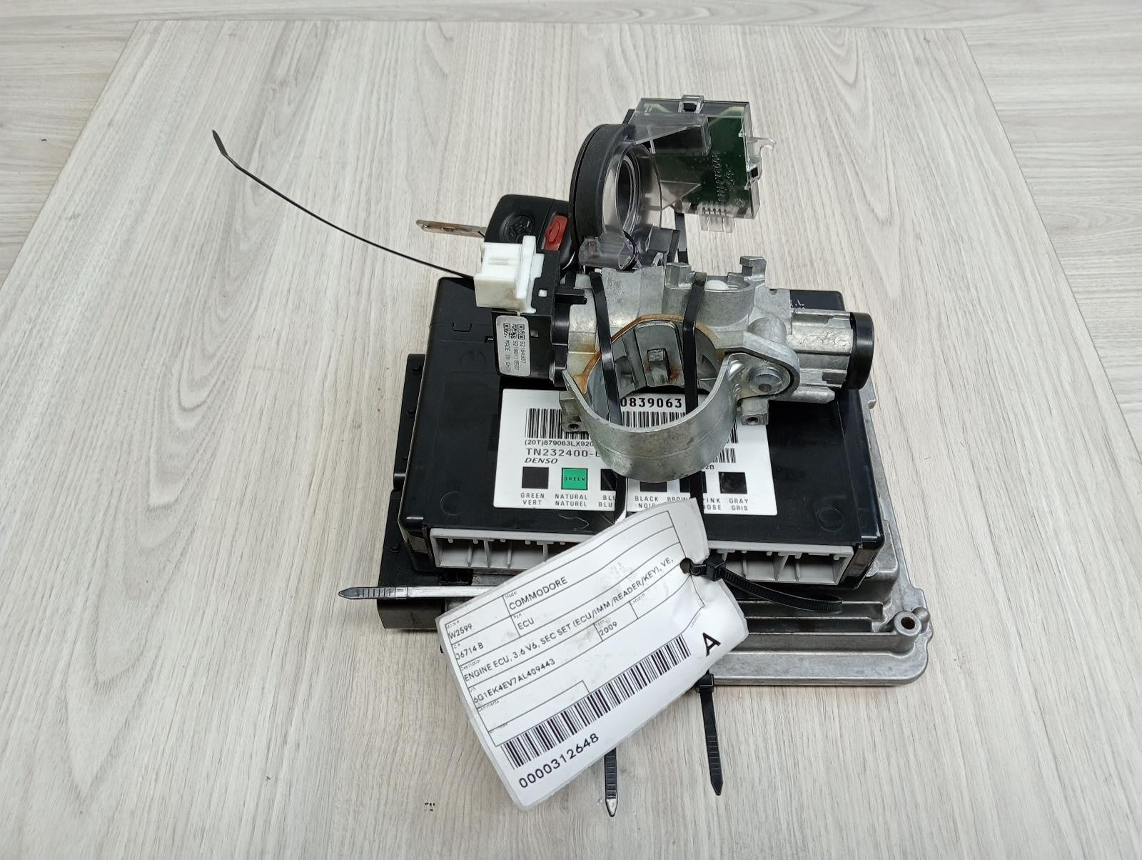 HOLDEN COMMODORE ECU ENGINE ECU, 3.6 V6, SEC SET (ECU/IMM/READER/KEY), VE, 11/08