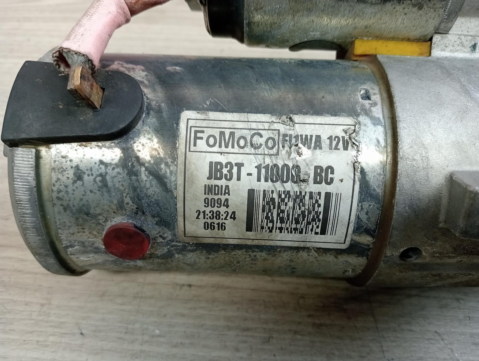 8943871