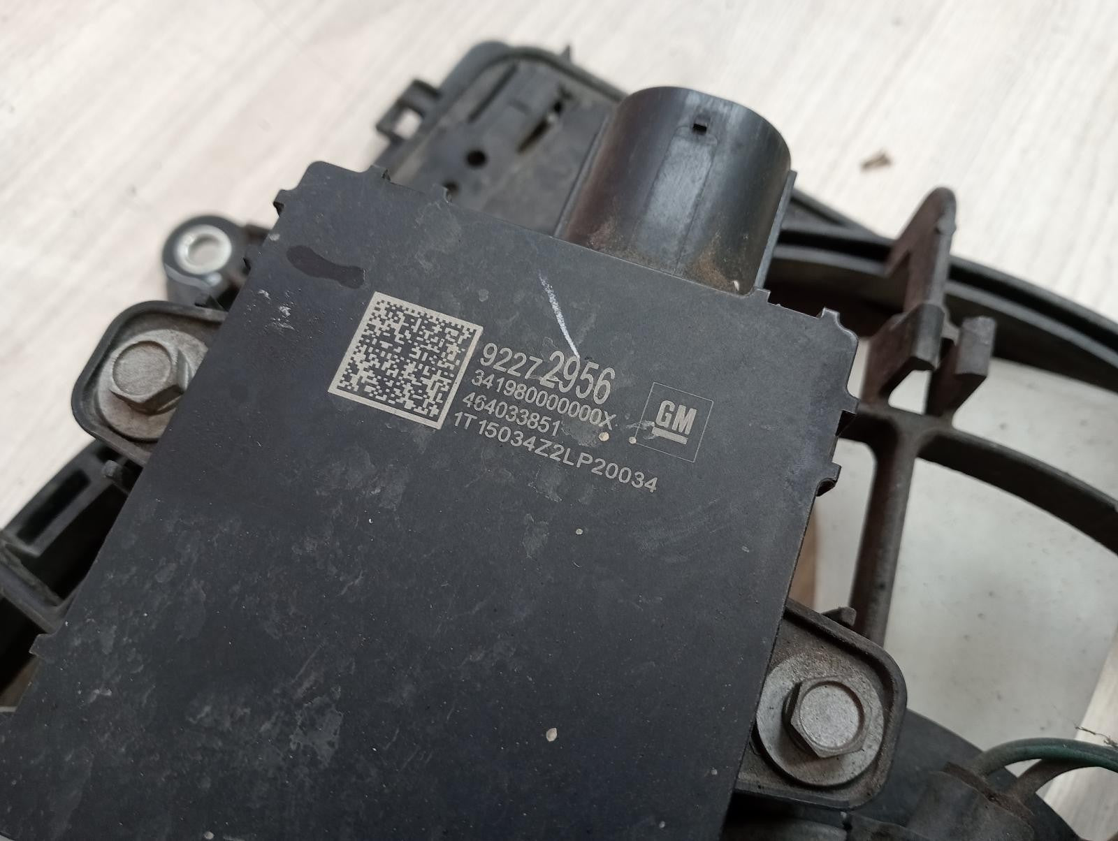 8972931