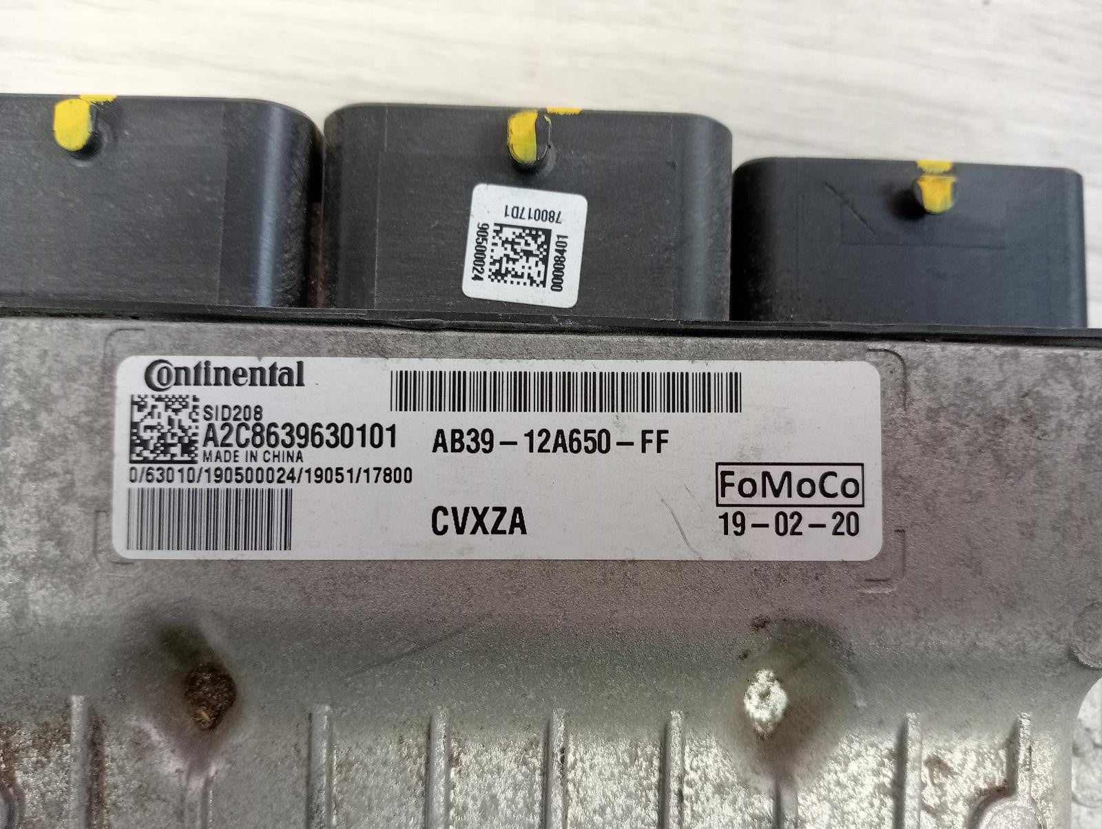 8942208