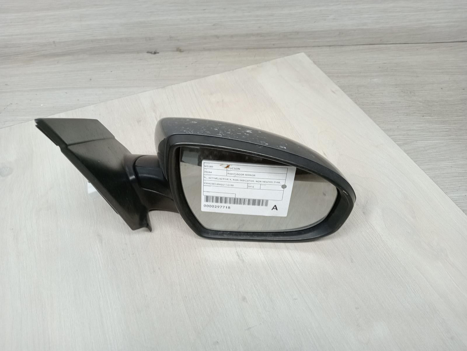 8950934