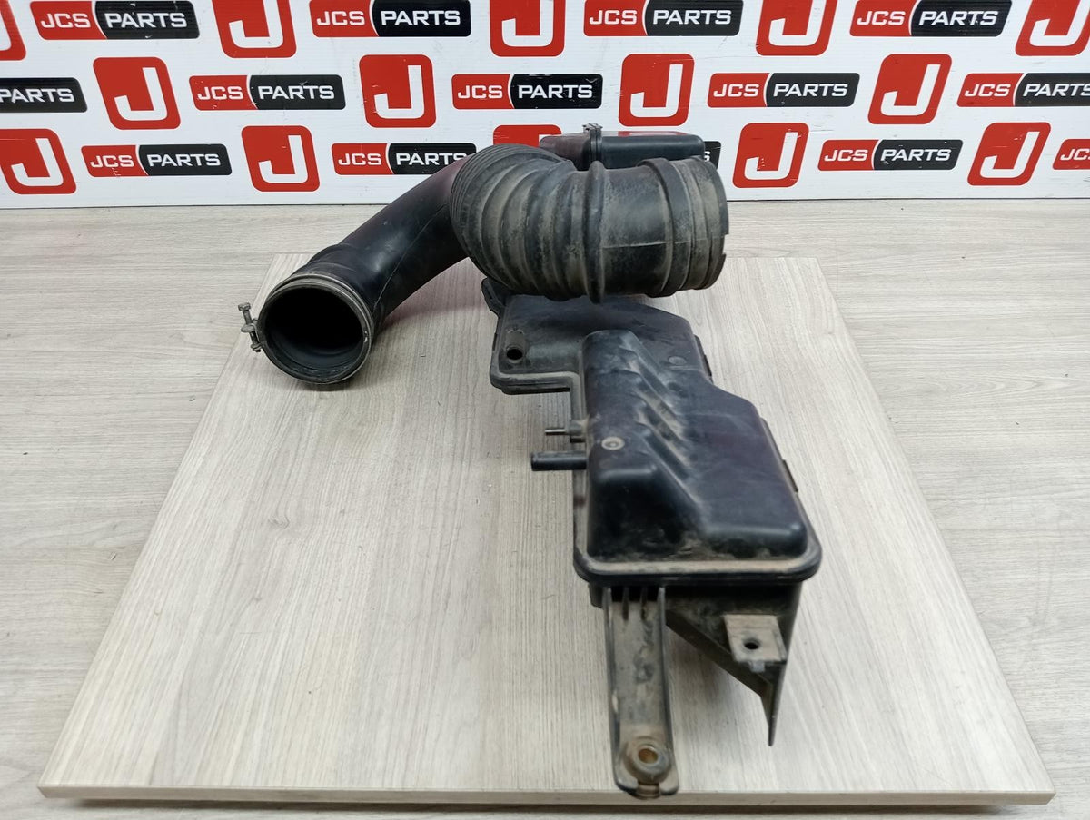 9053701