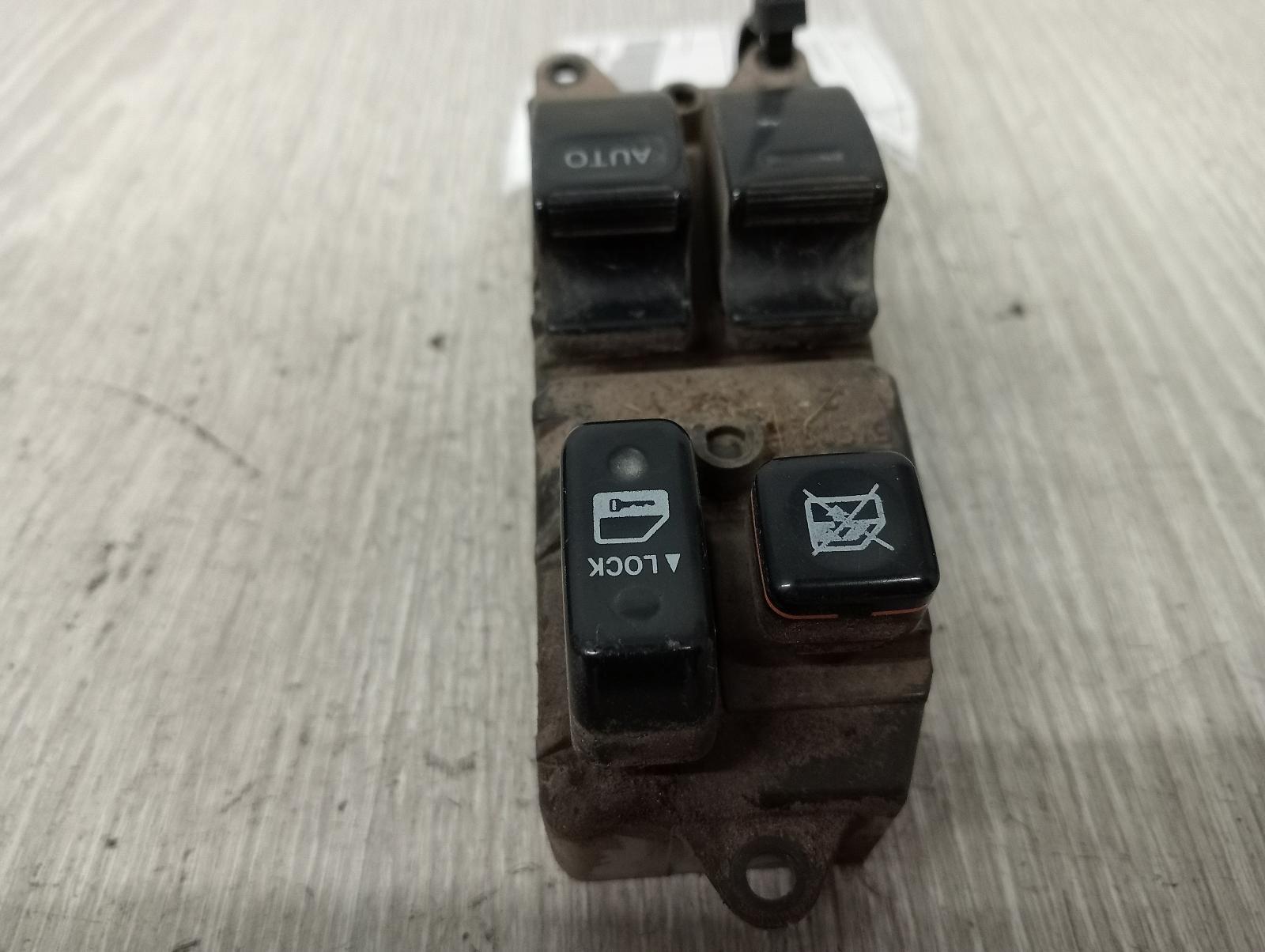 8498628