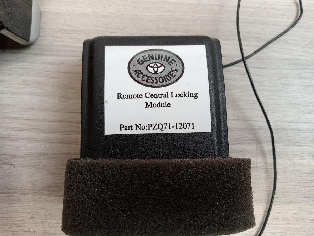 9053705