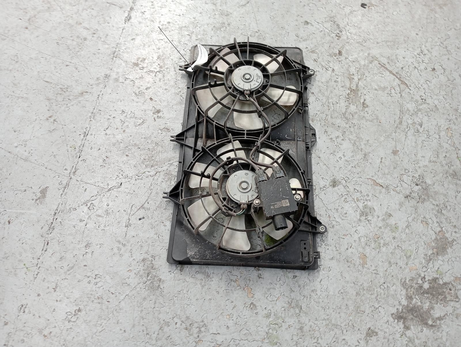 8923374