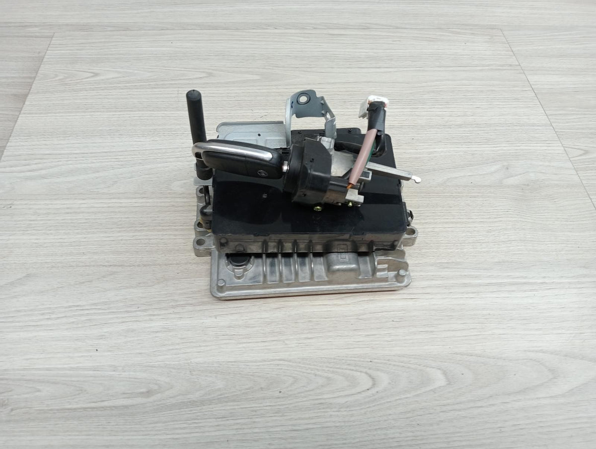 9056002