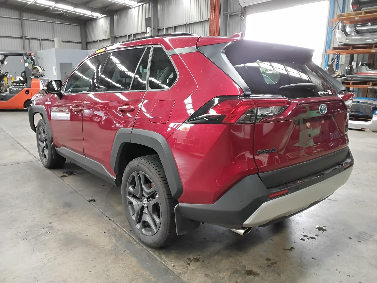 8943259