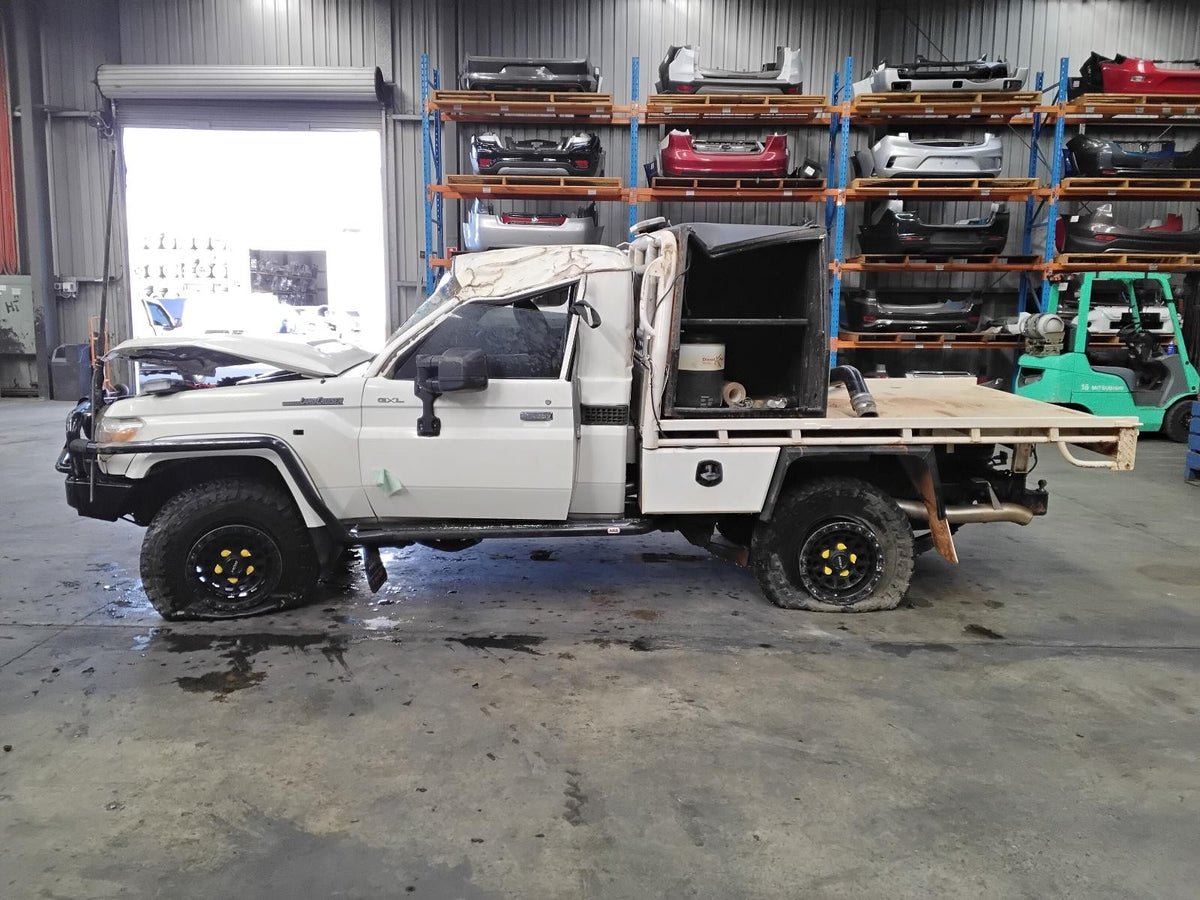 9018131