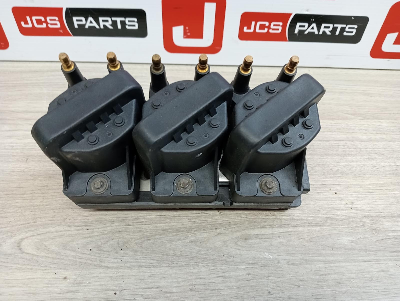 8923739
