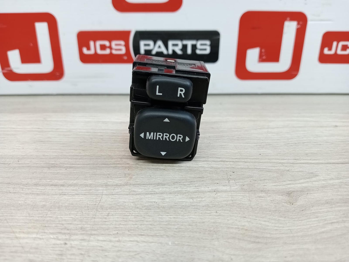 9056570