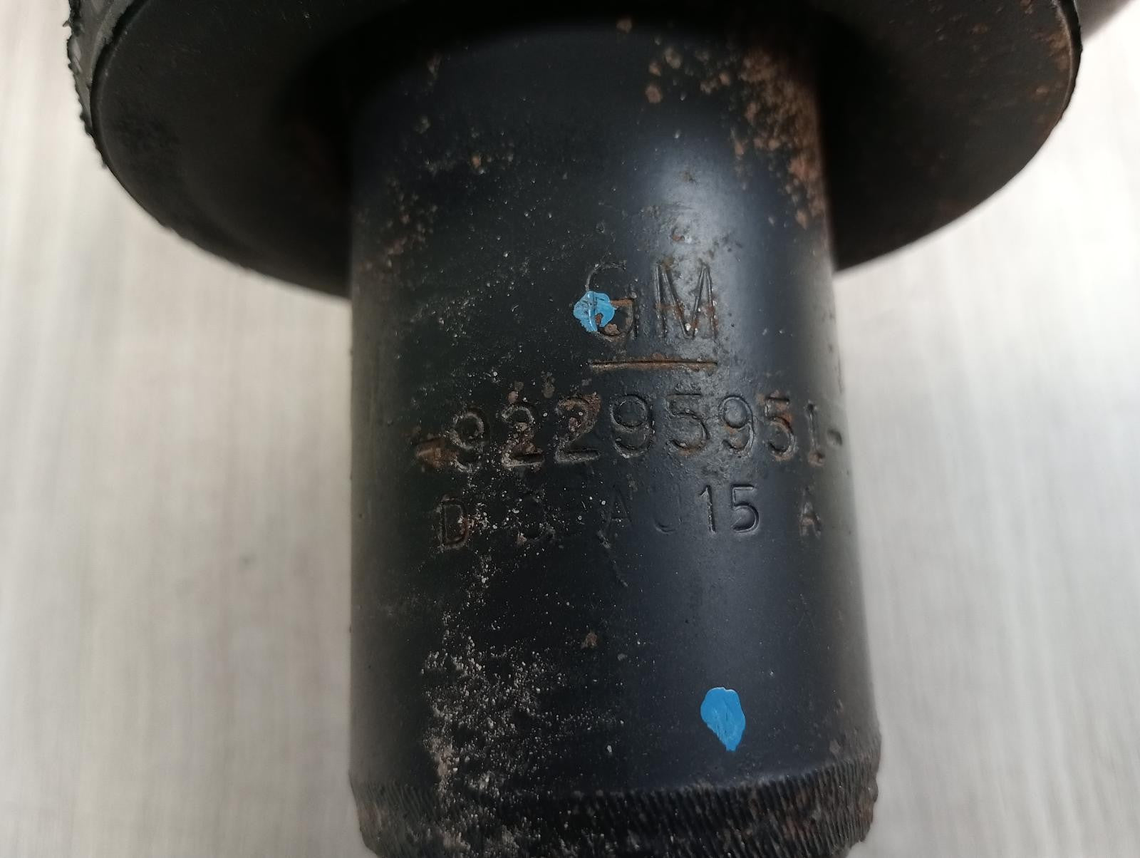 8922914
