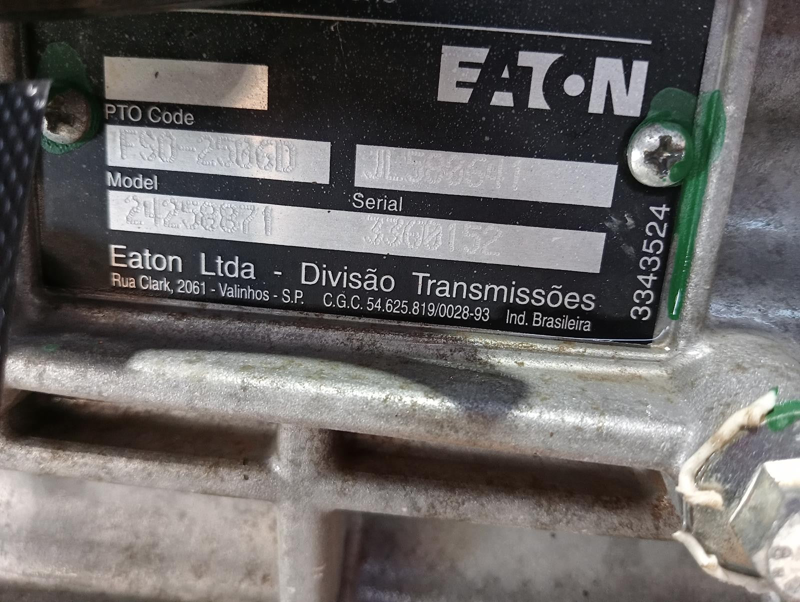 8952951