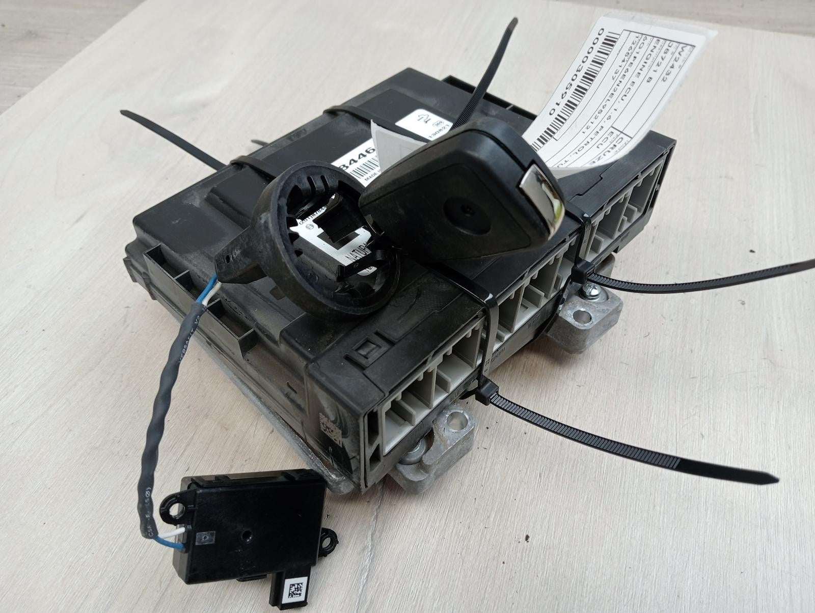 HOLDEN CRUZE ECU ENGINE ECU, 1.6, PETROL, TURBO, SEC SET ECU, IMM, READER, KEY,