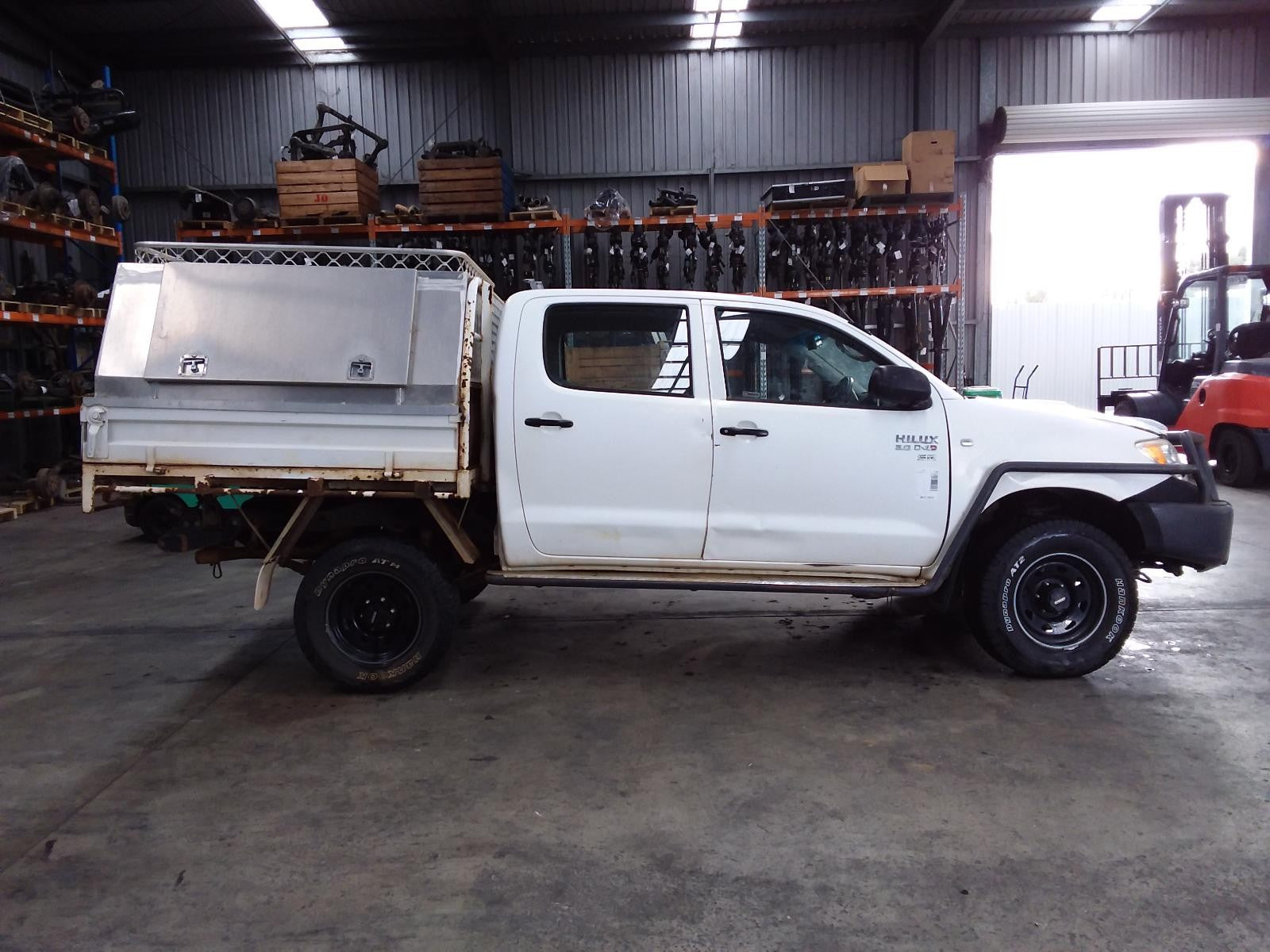 8944313