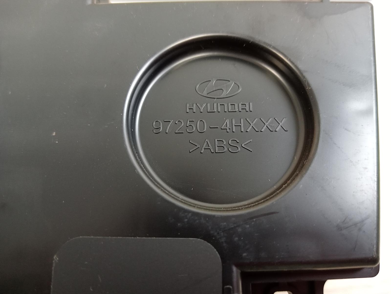8833746