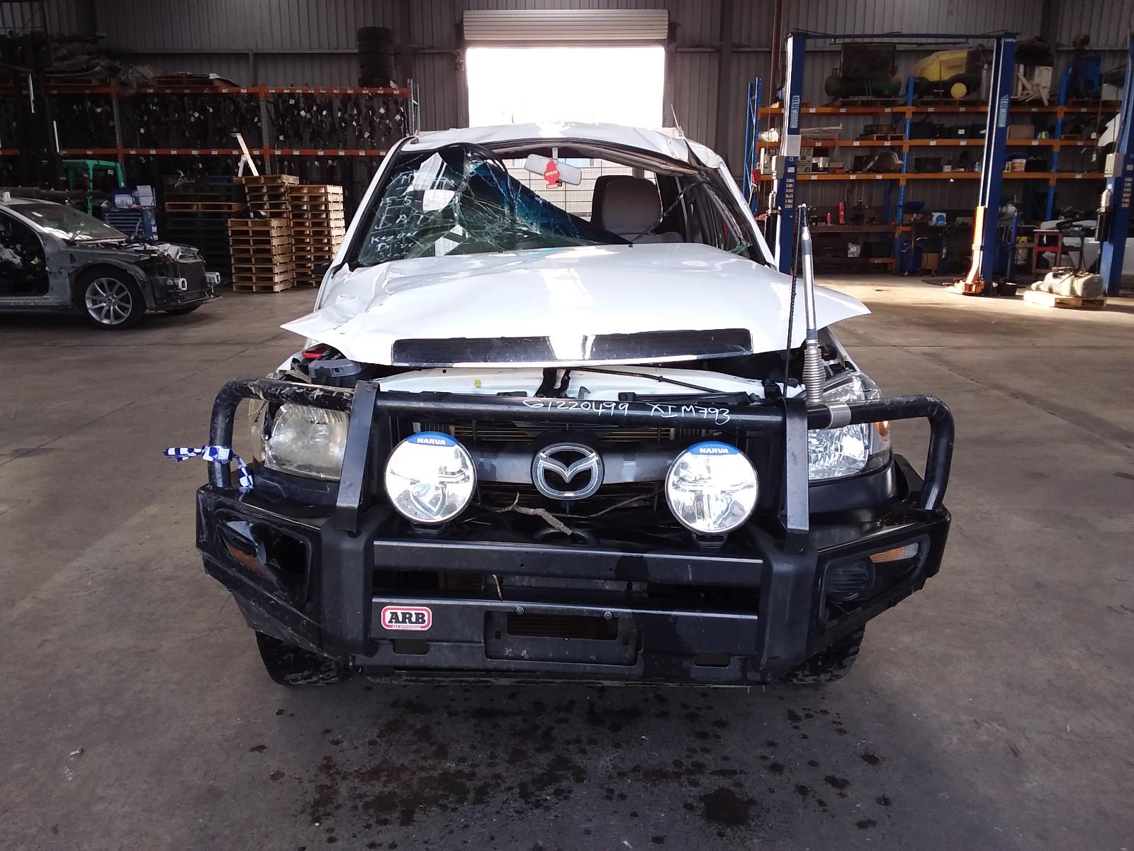8976083