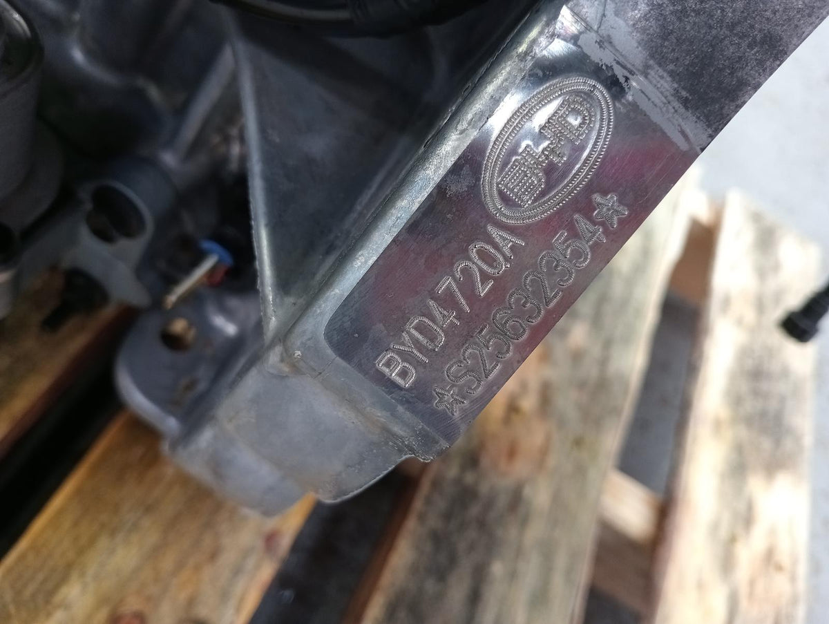 9018891