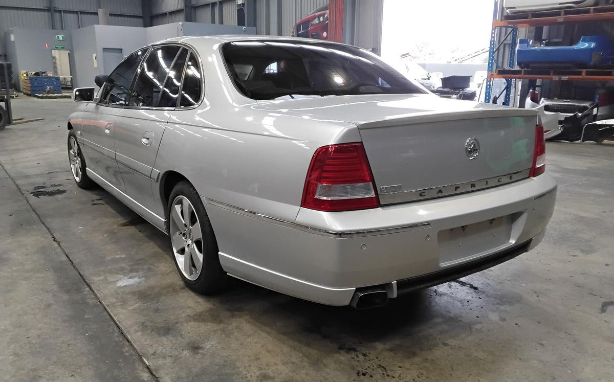 9005218