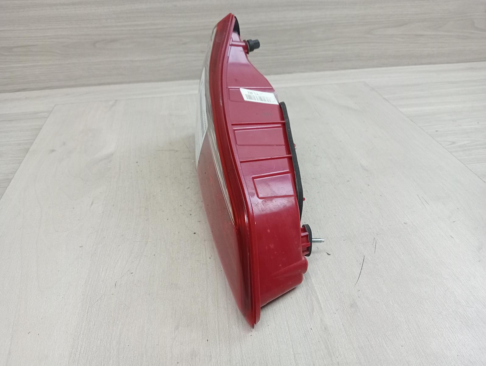 8850763