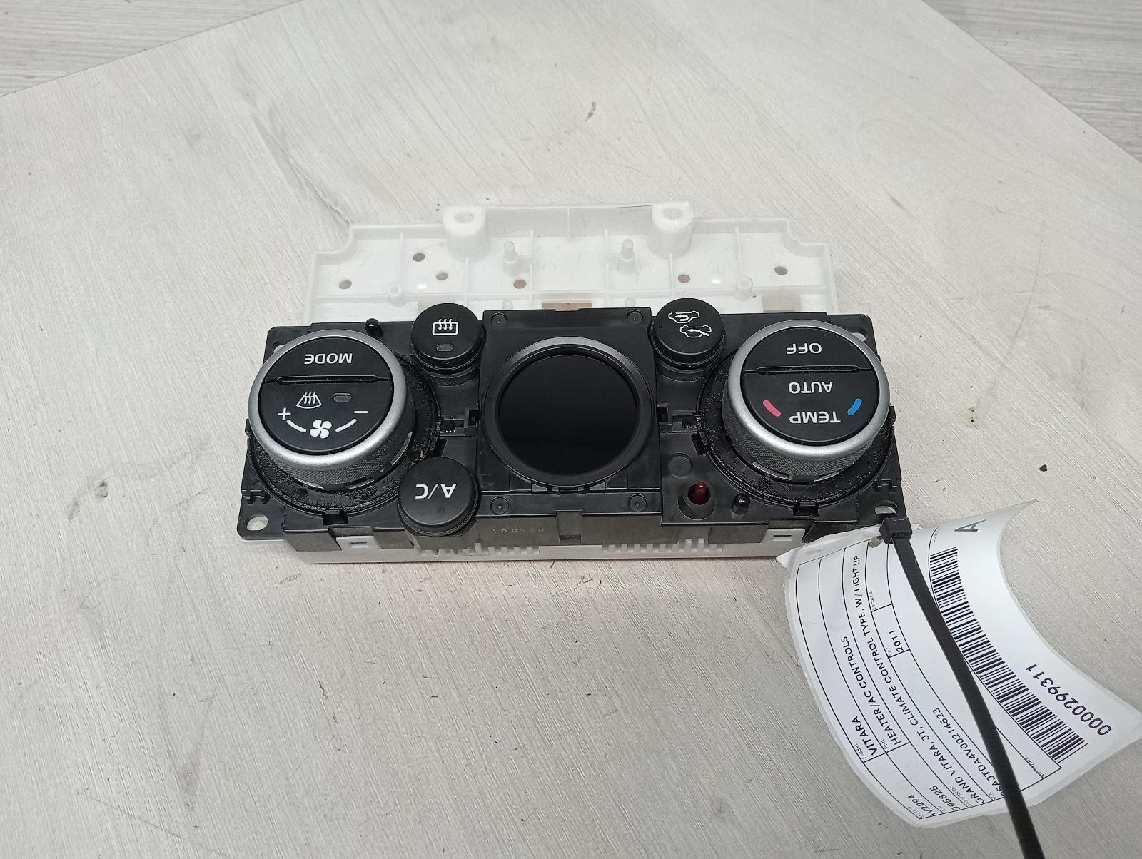 8903519