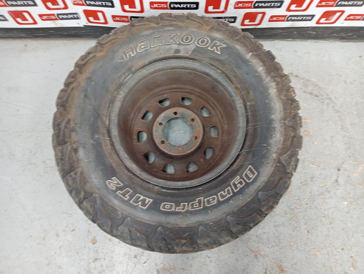 9065573