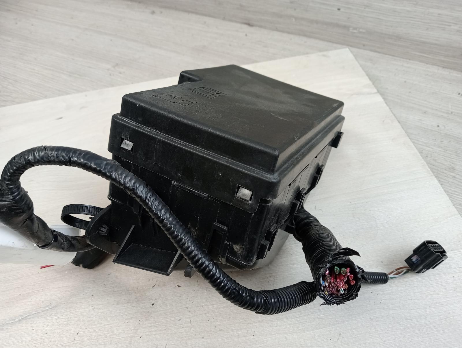 8976154