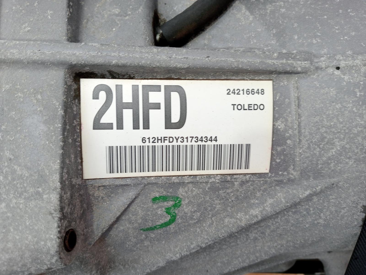 9051648