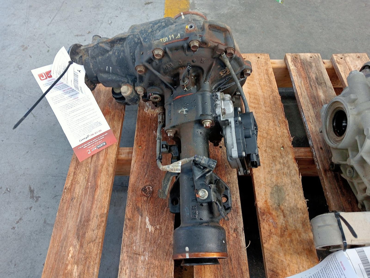 8976996