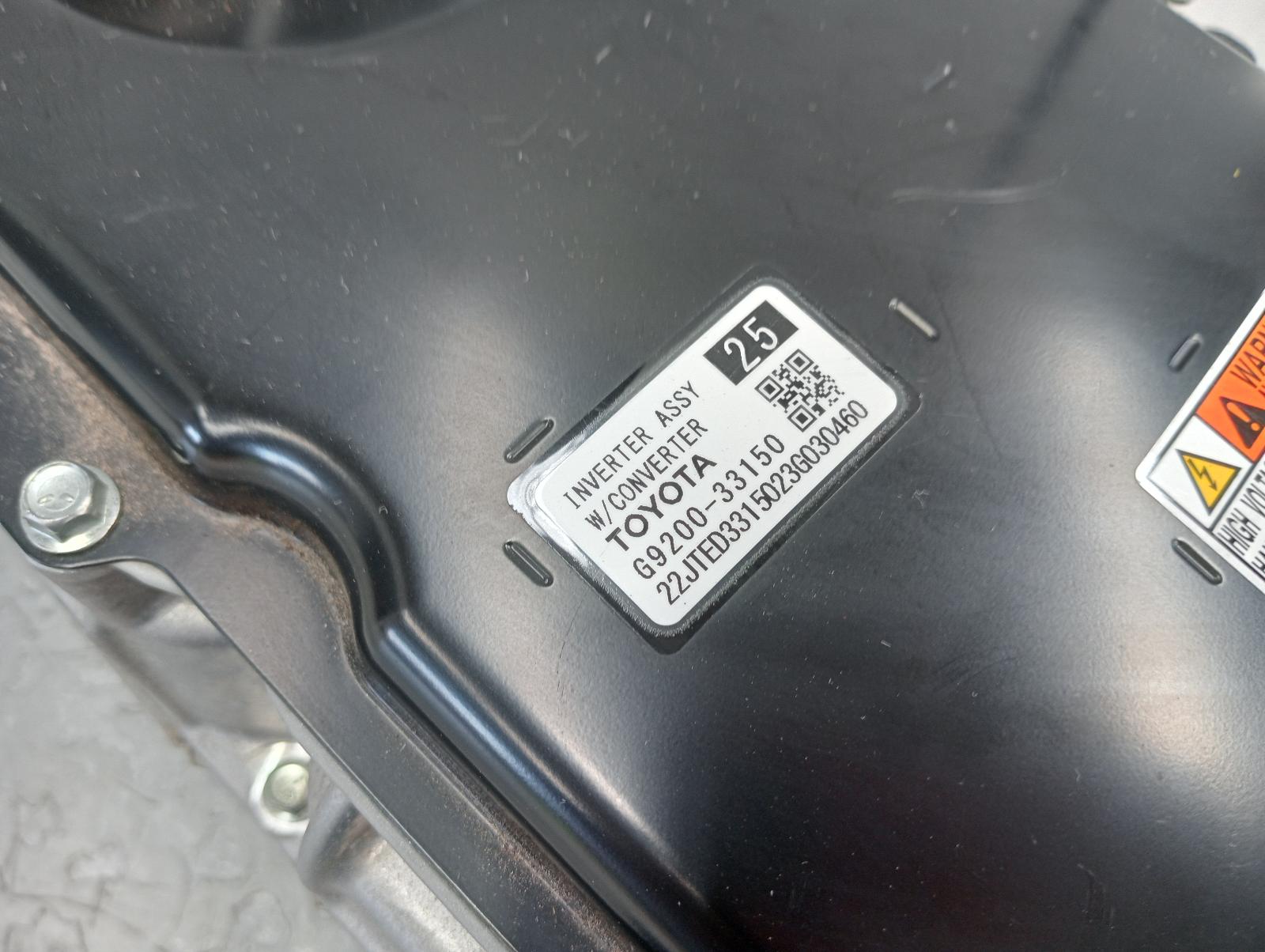 8978114