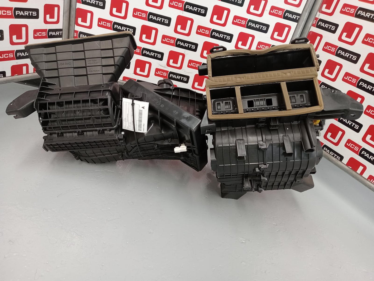 9005819