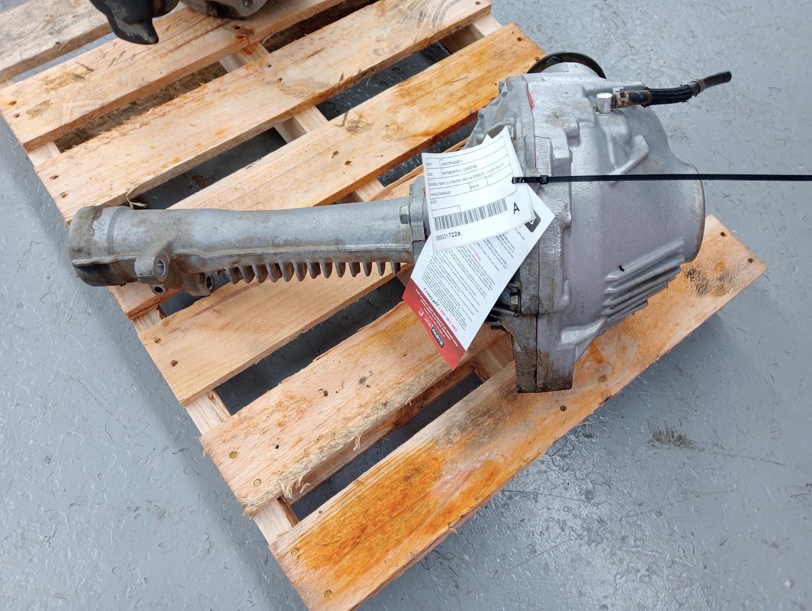 8974915