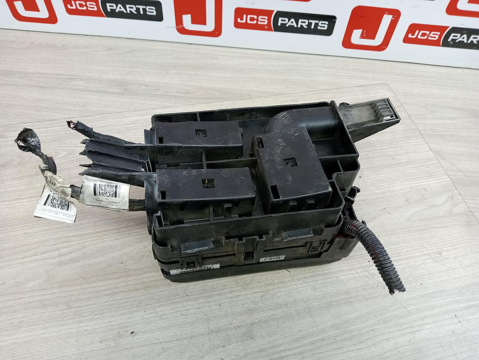 8958572