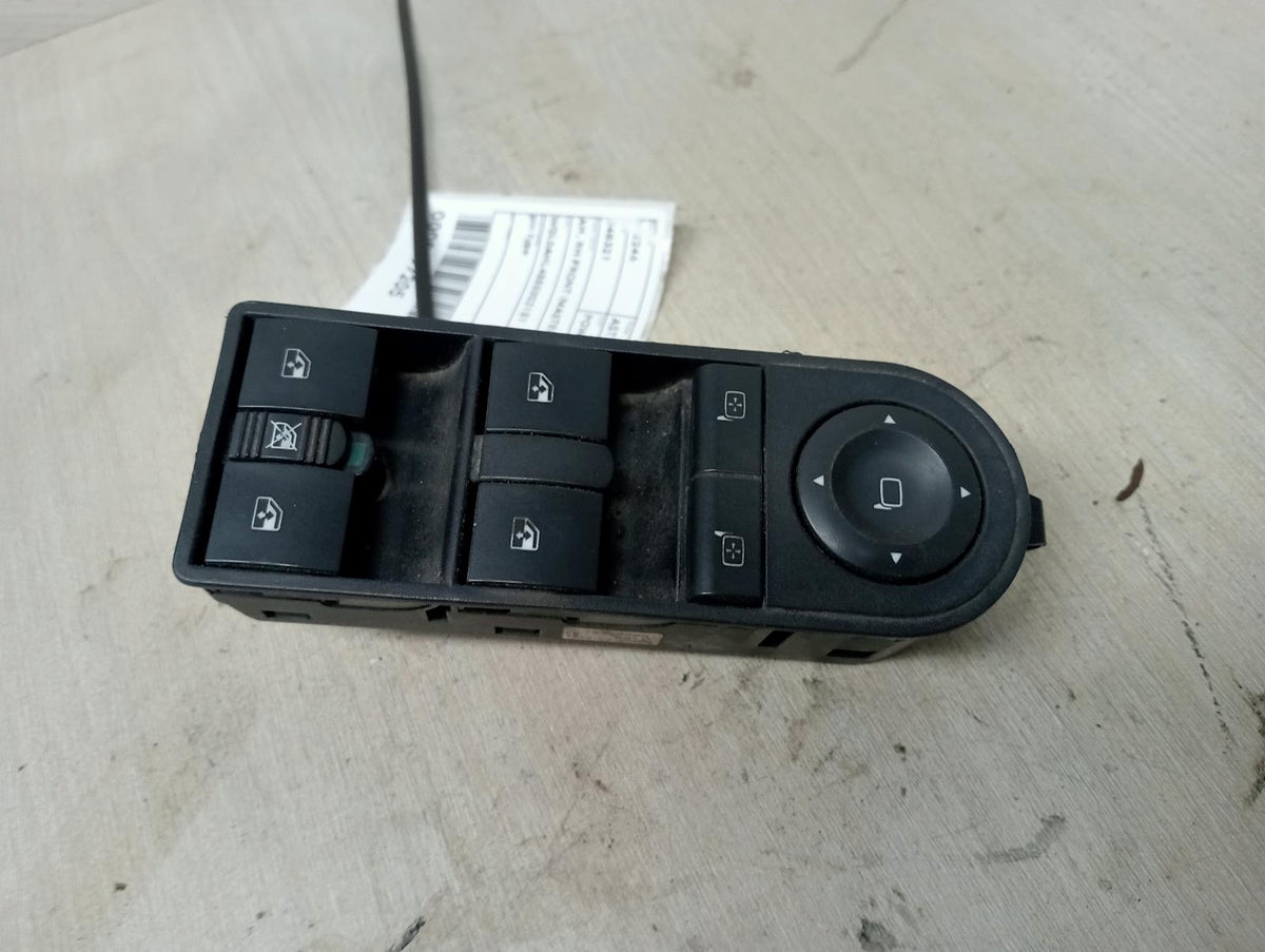 9003233