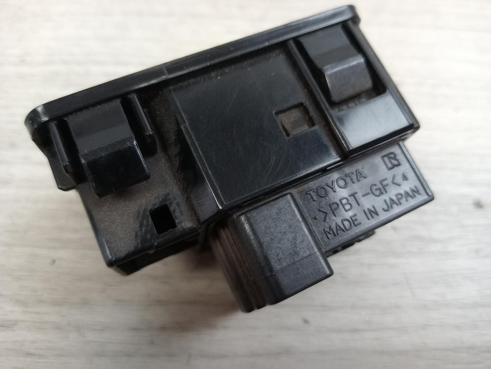 8830742