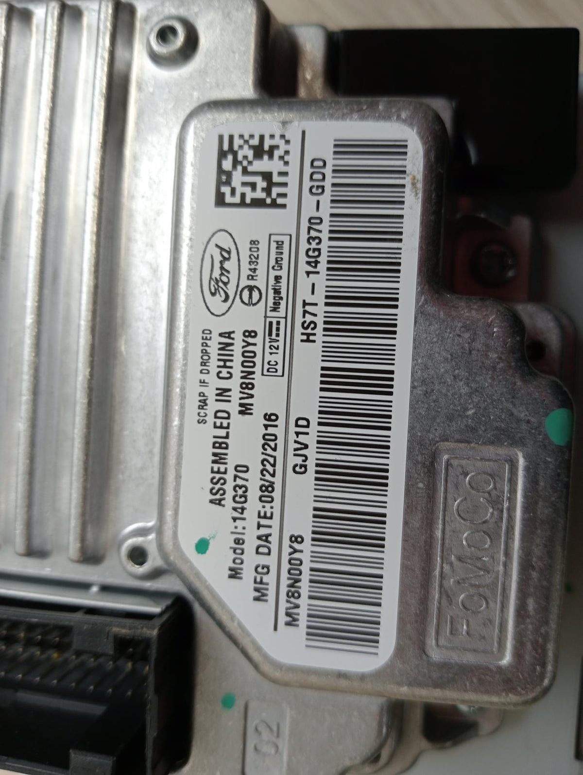 9028841
