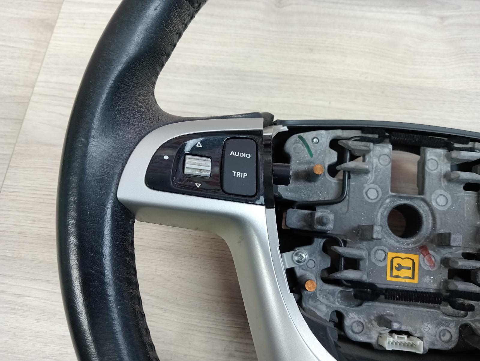 8959663