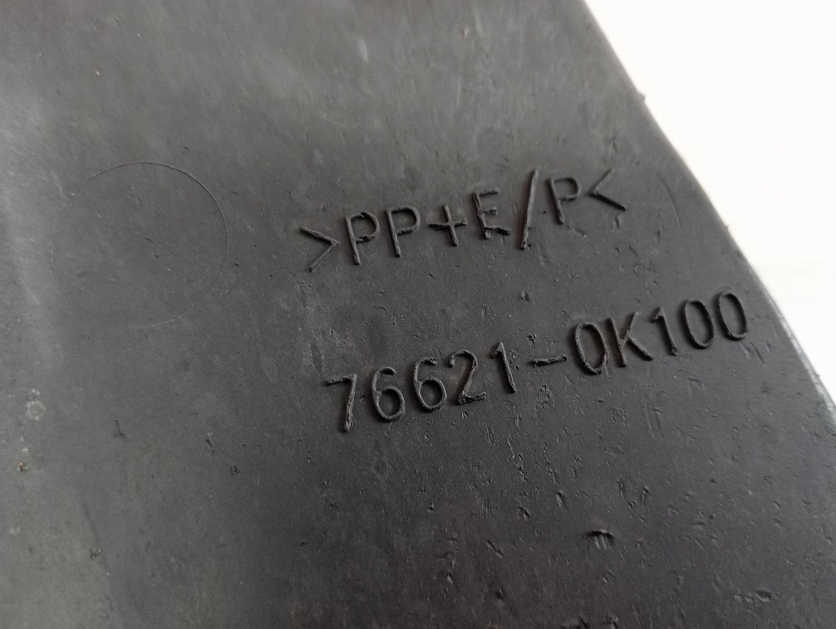 9018613