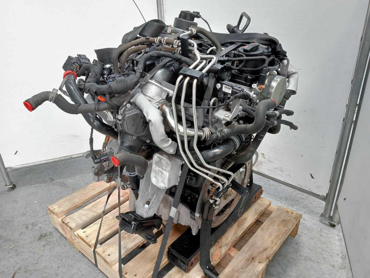 9002400
