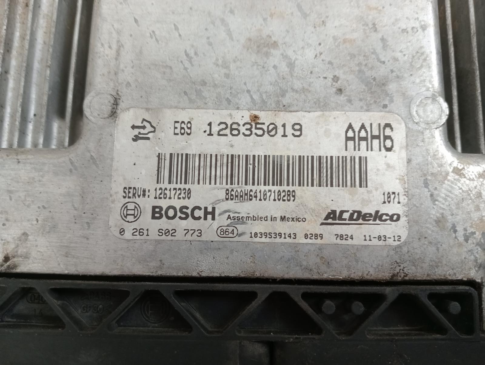 8788616