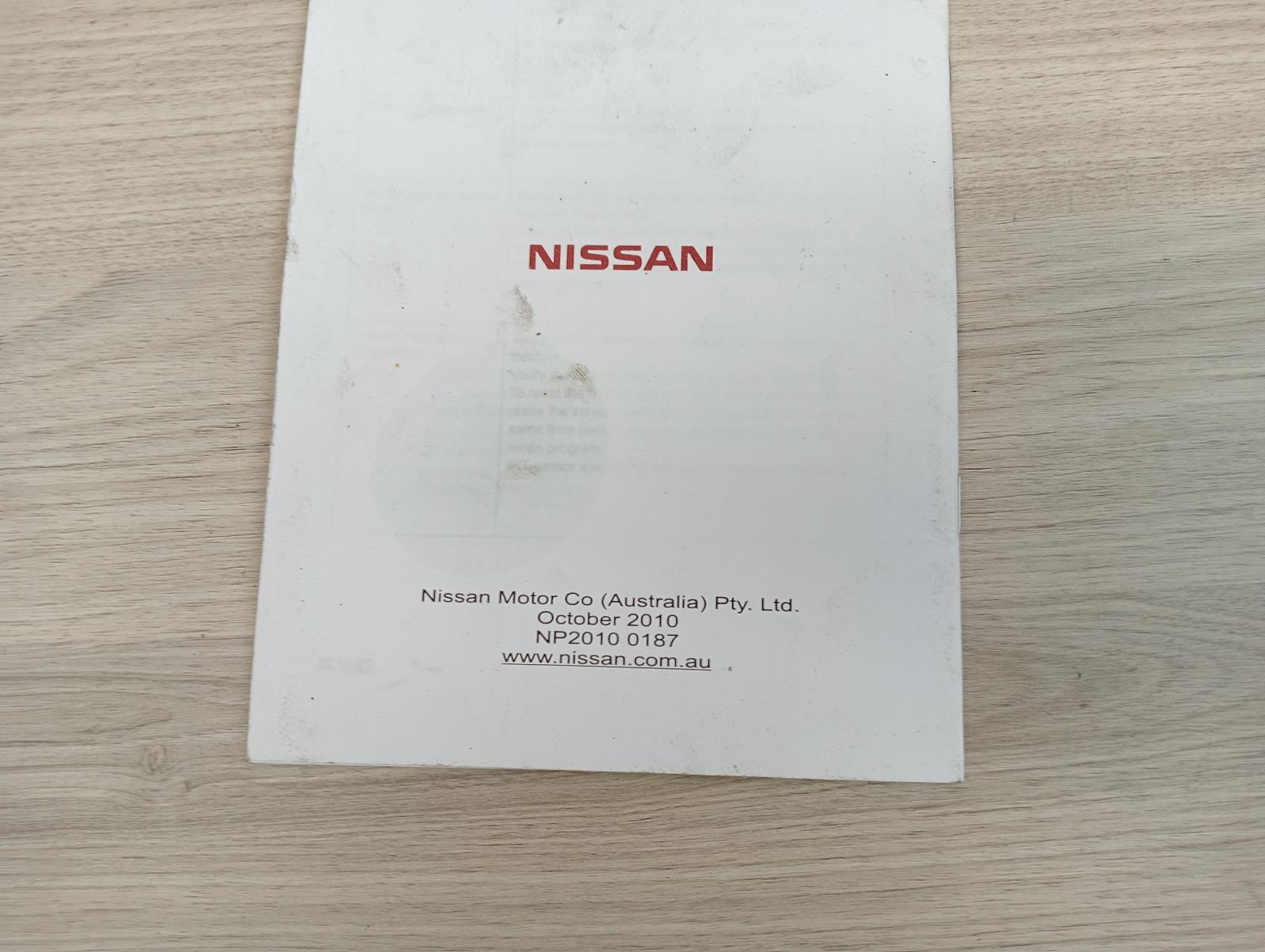 8951176