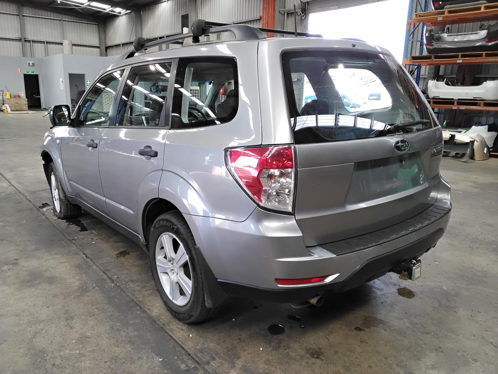 8950119