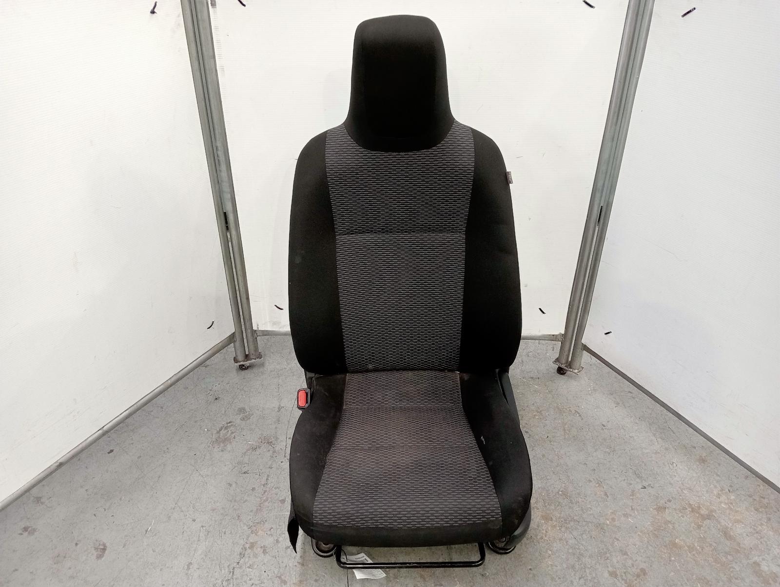 8713377