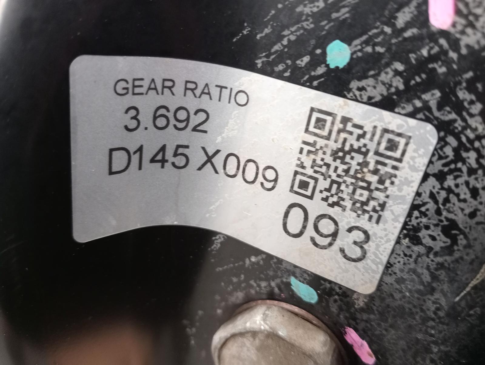 8946372