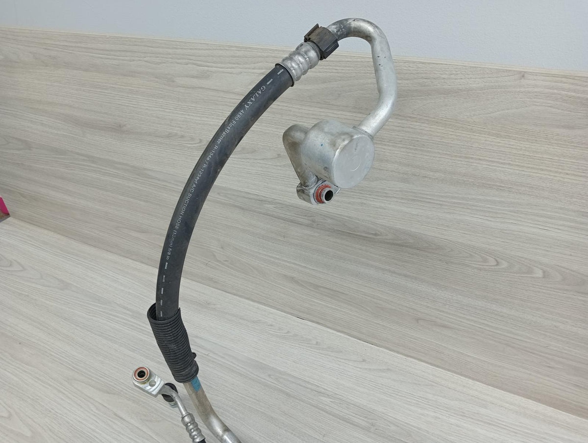 9005738