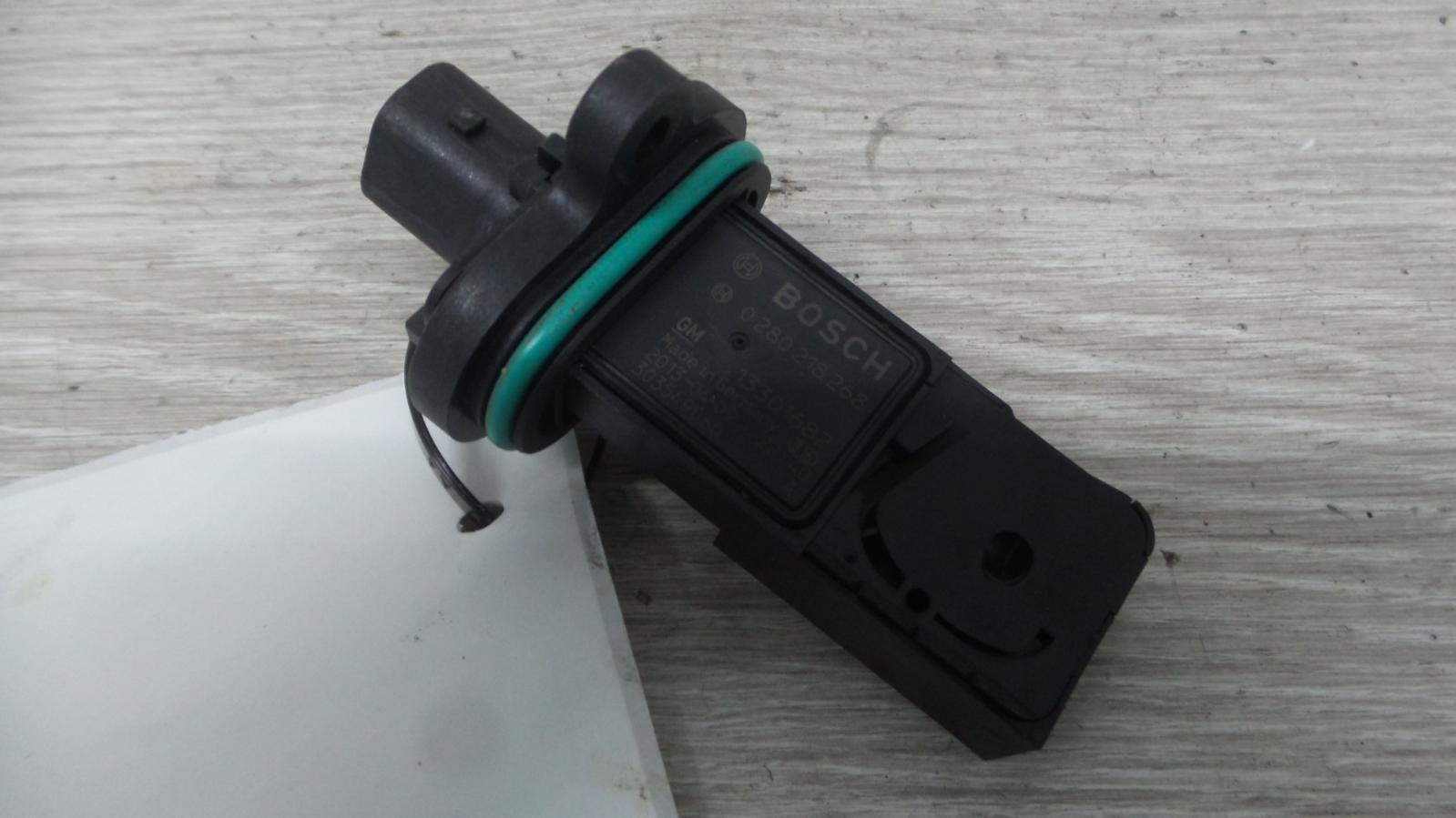 8972765