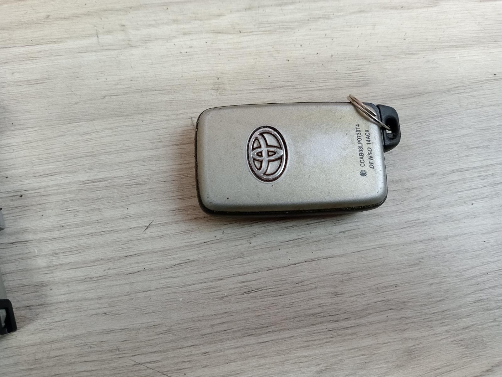 8982093