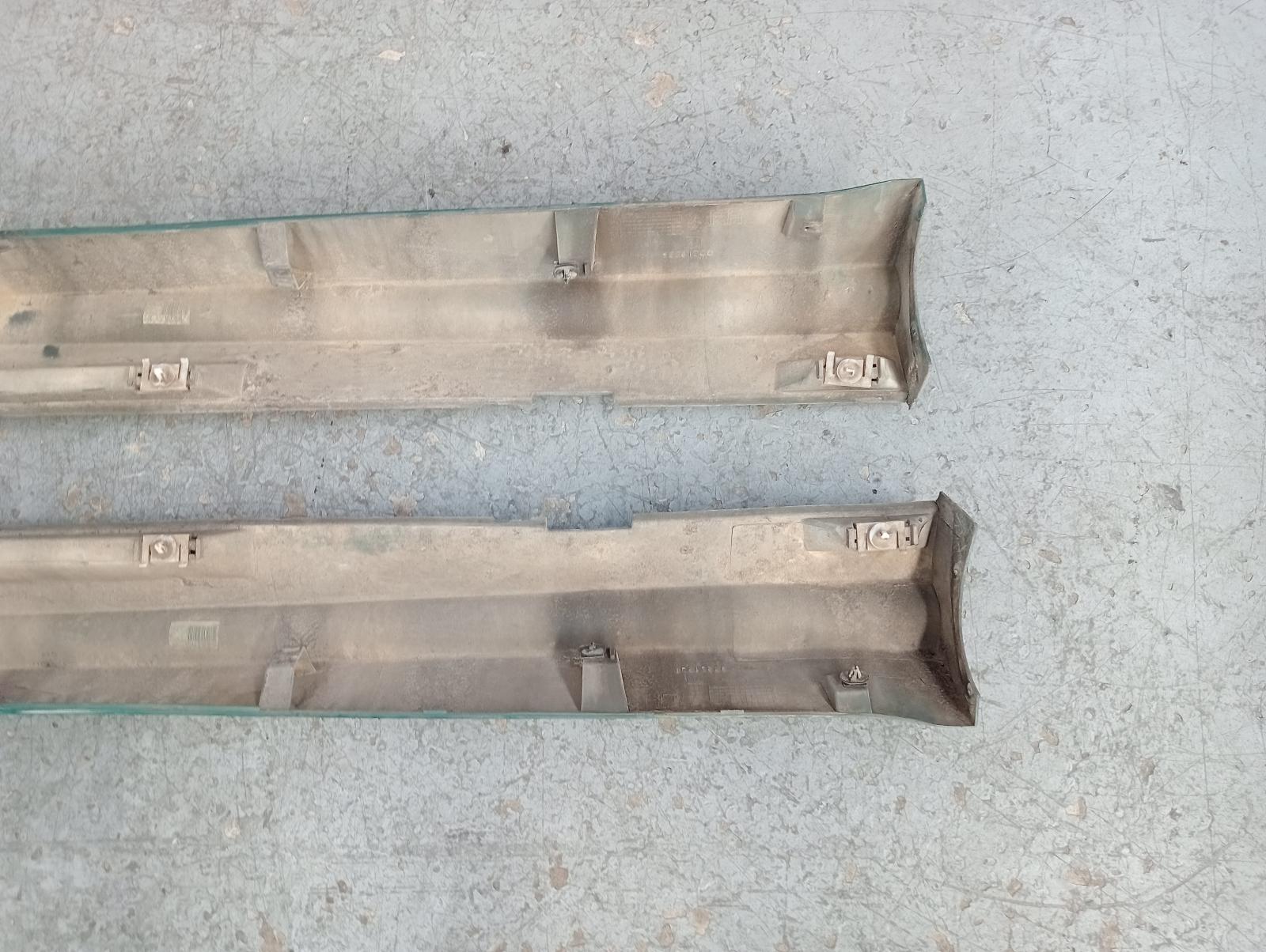 8984099