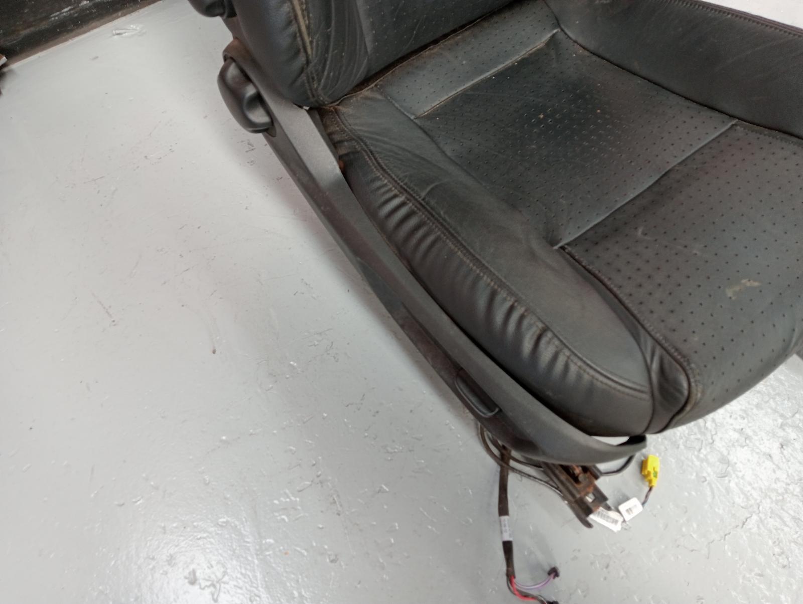 8947476