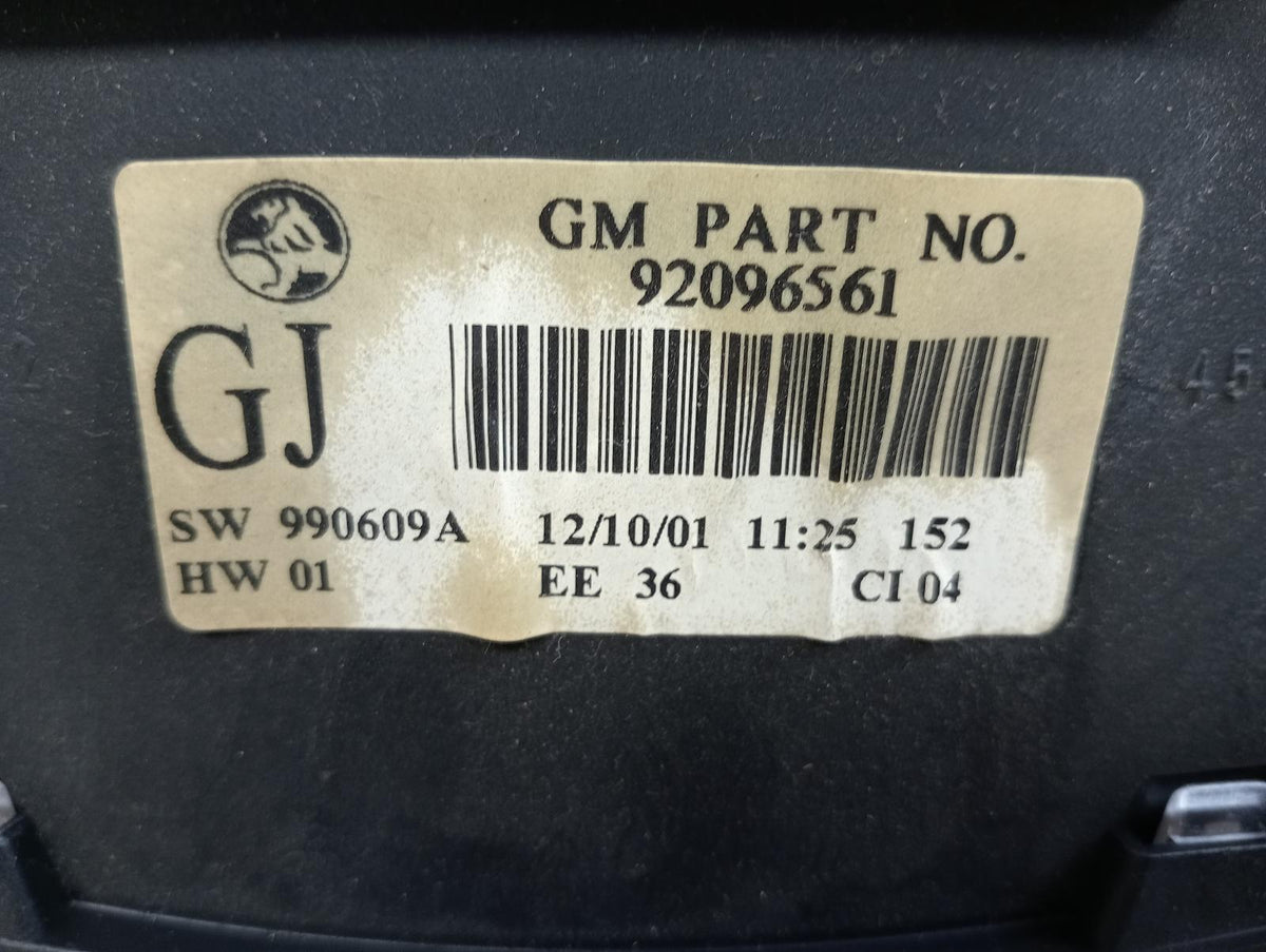 9051633