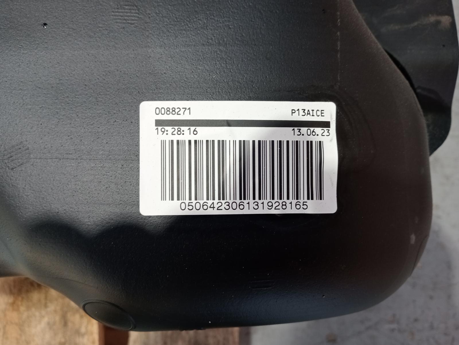 8960804